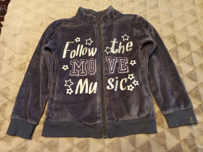 Veste/gilet zippé gris en velours imprimé et brodé