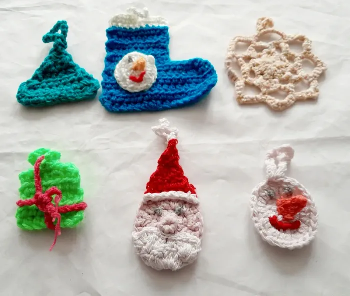Lot de 6 suspensions pour sapin de Noël faites main au crochet