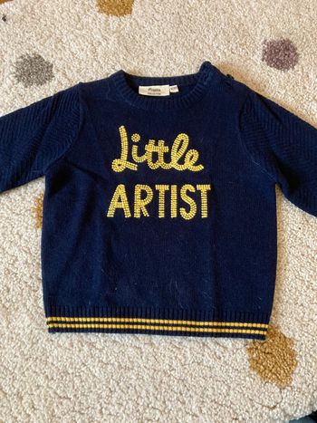 Pull neuf 12 mois