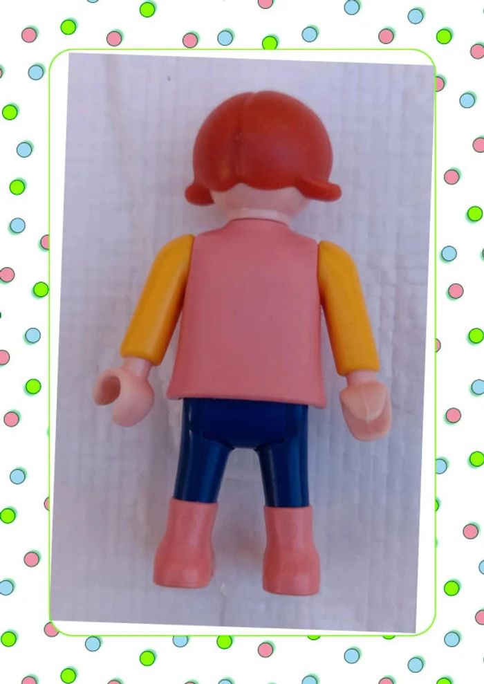 Enfant fille Playmobil - photo numéro 2