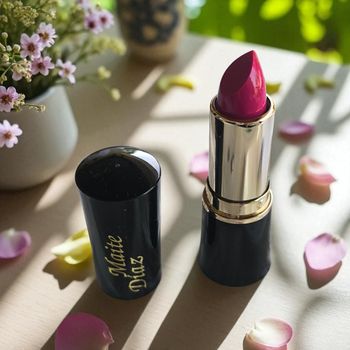 Rouge à lèvres n° 10  Maïté Diaz