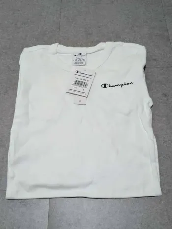 robe t-shirt champion blanche taille s