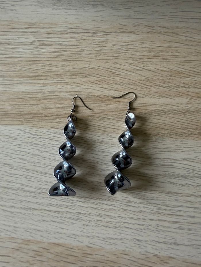 Boucles d'oreilles bleues grises - photo numéro 2