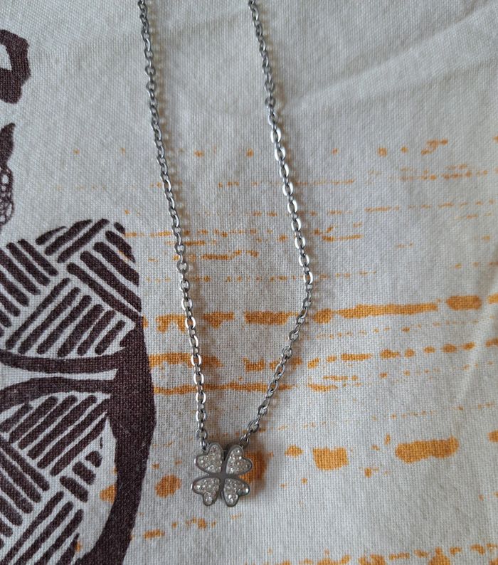 Collier trèfle 🍀 - photo numéro 2