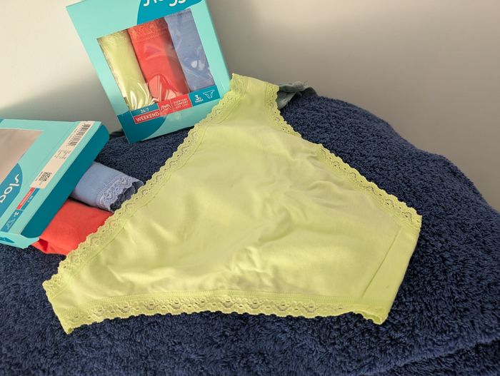 Lot de 6 culottes weekend femme. Taille 40 française. Neuf. Sloggi - photo numéro 6