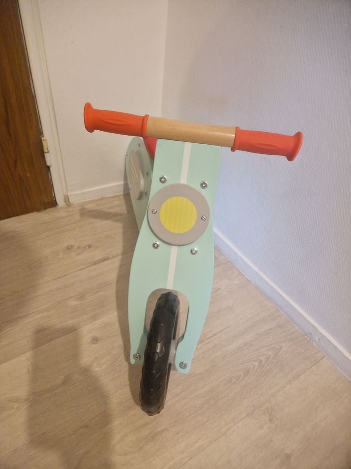 Scooter en bois - photo numéro 2