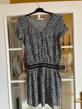 Robe encoulure zip