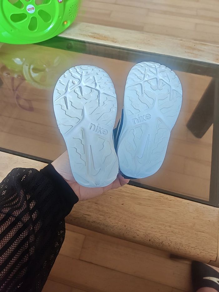 Baskets NIKE p.21 - photo numéro 10