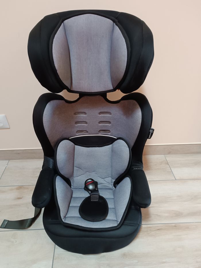 🚗 Siège auto groupe 2/3 Isofix – 15 à 36 kg – Très bon état - photo numéro 2