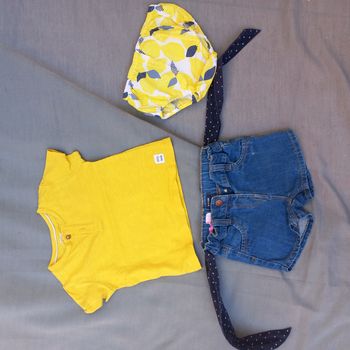 Lot de 3 articles fille 12 mois