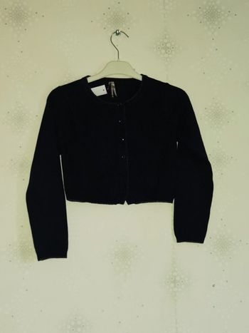 D1667 - gilet court fille 8 ans