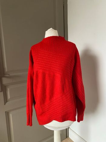 Pull en laine rouge 