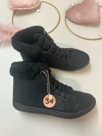 Bottines fille - neuf - fourrée - noire - Defacto - Taille 34