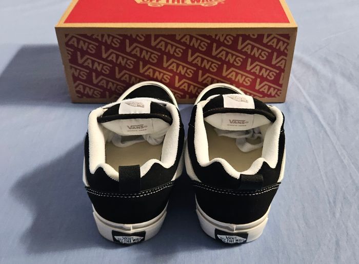 Baskets Vans Knu Skool femme cuir noire et blanche taille 36 - photo numéro 7