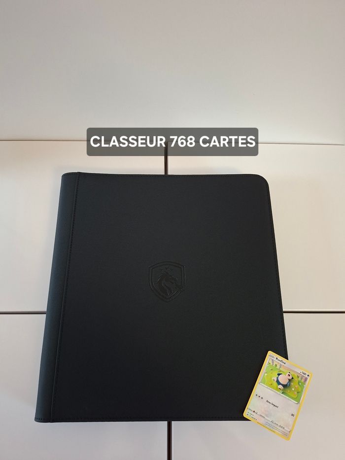 Classeur noir de rangement pour 768 cartes Pokémon / lorcana de qualité premium