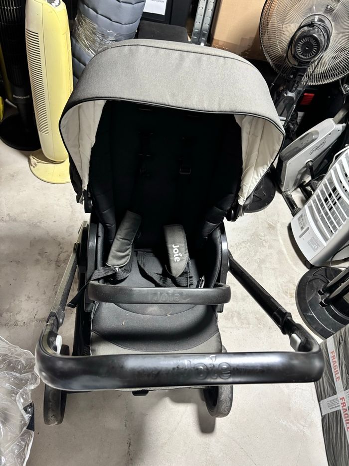 Poussette joie chrome shale