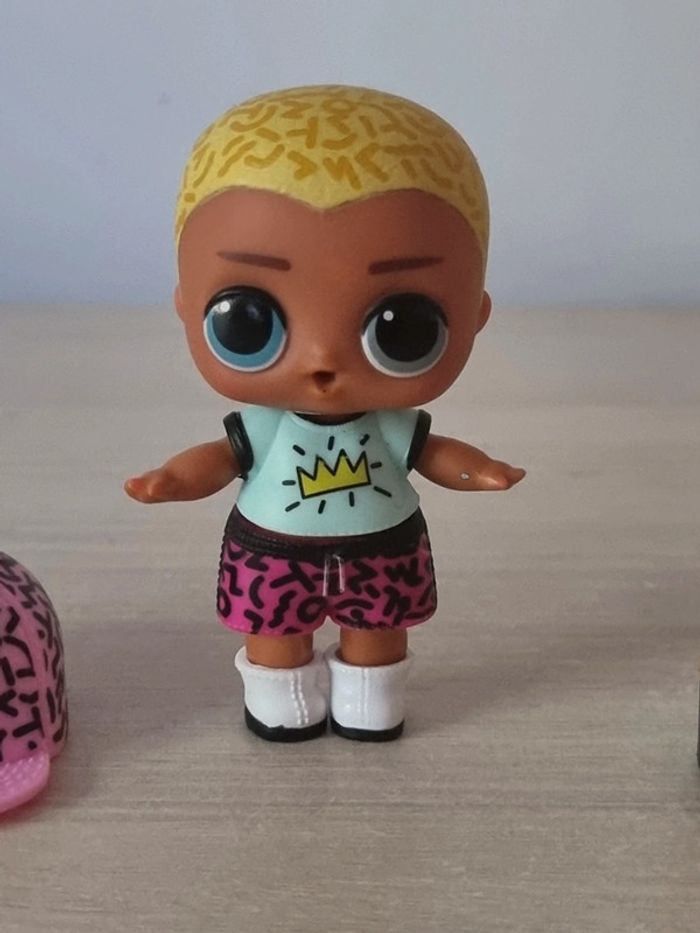 Poupée L.O.L Surprise - Scribbles - Under Wraps - Rare - photo numéro 2
