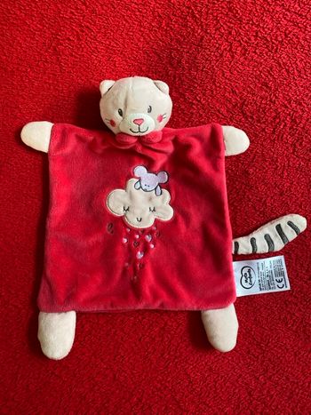 Mots d enfants doudou plat chat framboise rose beige nuage souris cœurs queue neuf