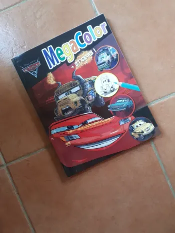 Livre à colorier stickers Mac Queen