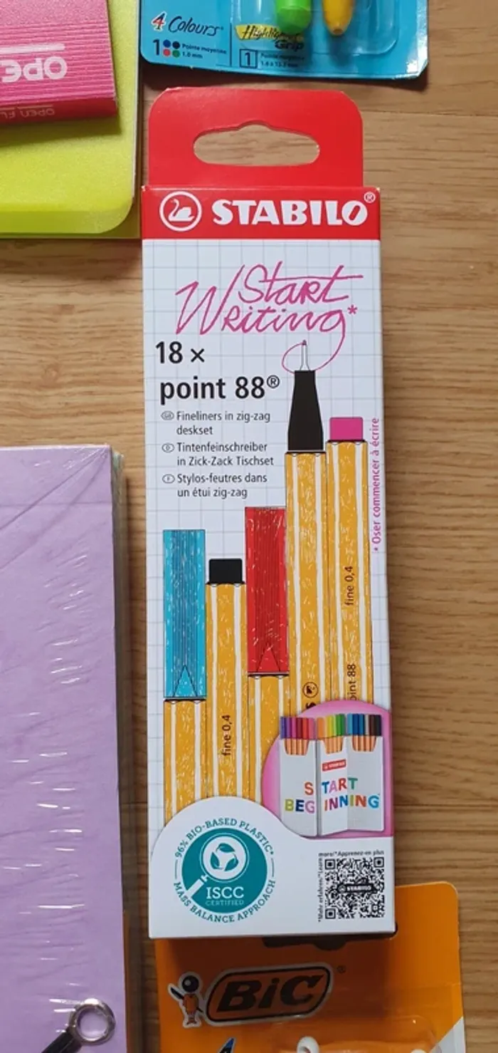 Lot complet fournitures scolaires de marque - photo numéro 9