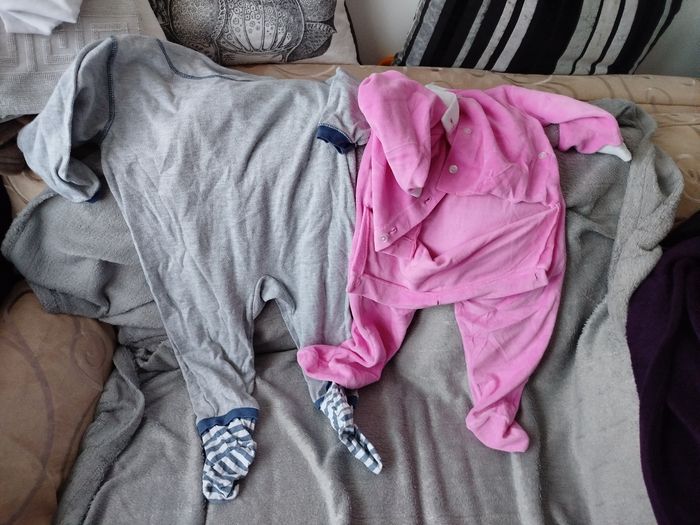 Lot de 2 pyjamas - photo numéro 2