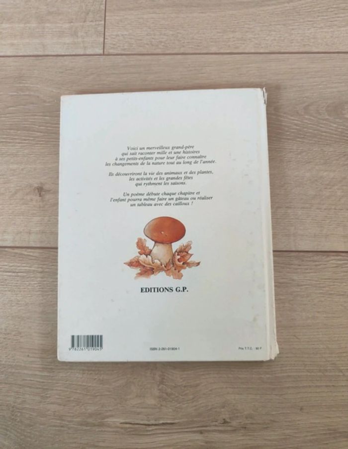 Livre (promenade à travers les saisons) - photo numéro 2