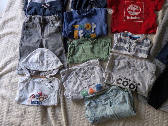 Lot de vêtements garçon ( 18 pièces) - photo numéro 3