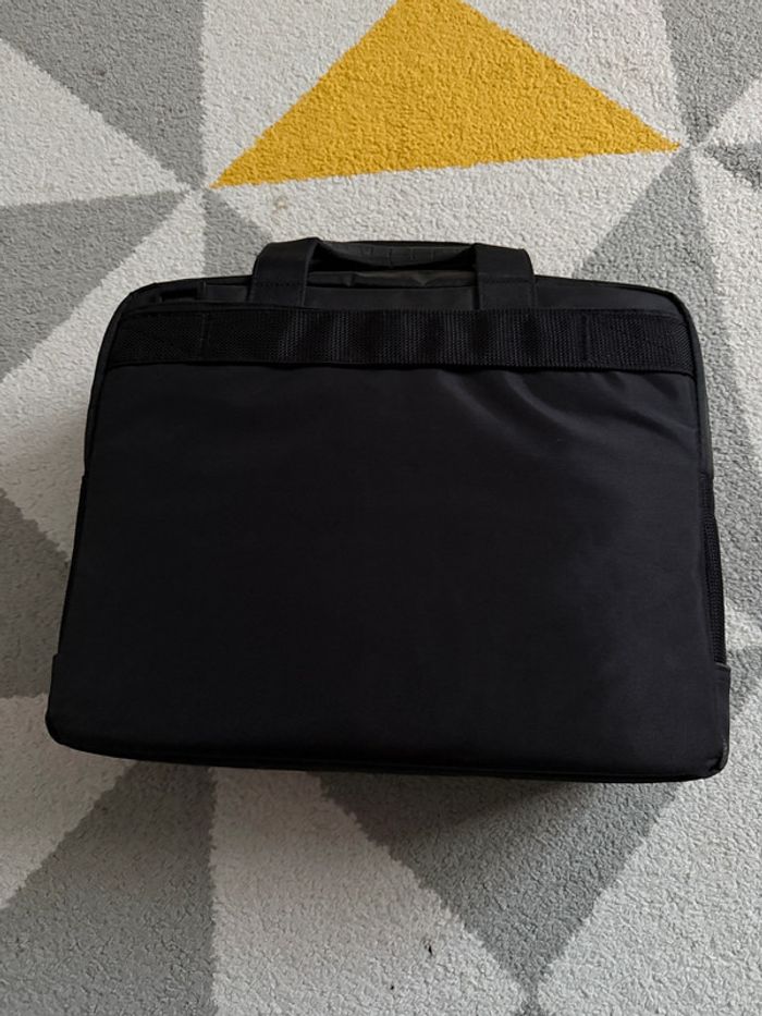 Sacoche pour ordinateur portable Targus - photo numéro 2