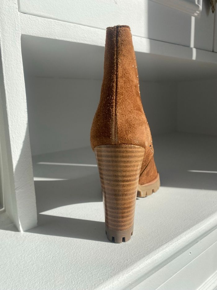 Bottines daim camel The Kooples - photo numéro 5