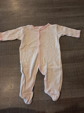 Grenouillére 6 mois