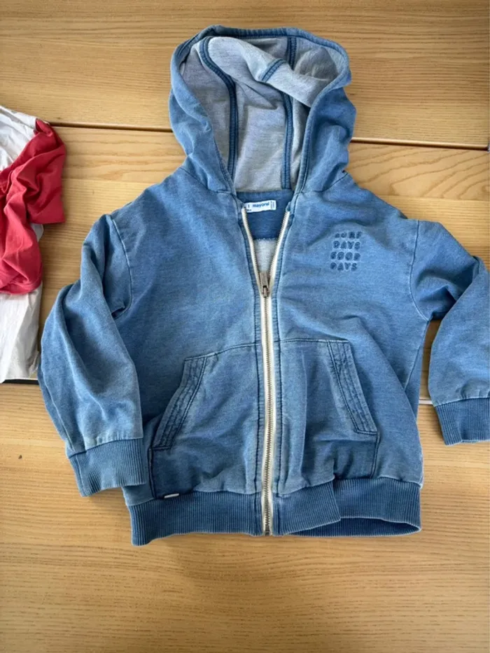 Lot vêtements garçon 4 ans - photo numéro 17