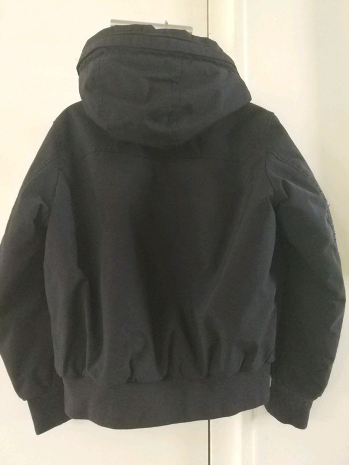 Blouson Napapijri 6 ans - photo numéro 2