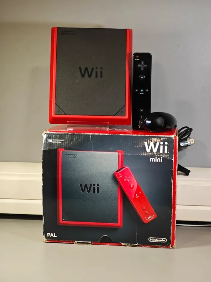 Console Nintendo Wii Mini avec manette et boîte / Garantie 1 an