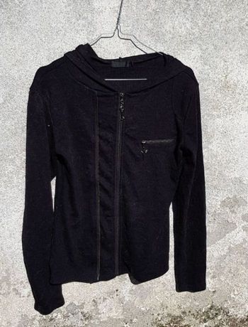 Veste a capuche taille 38 couleur noir et or