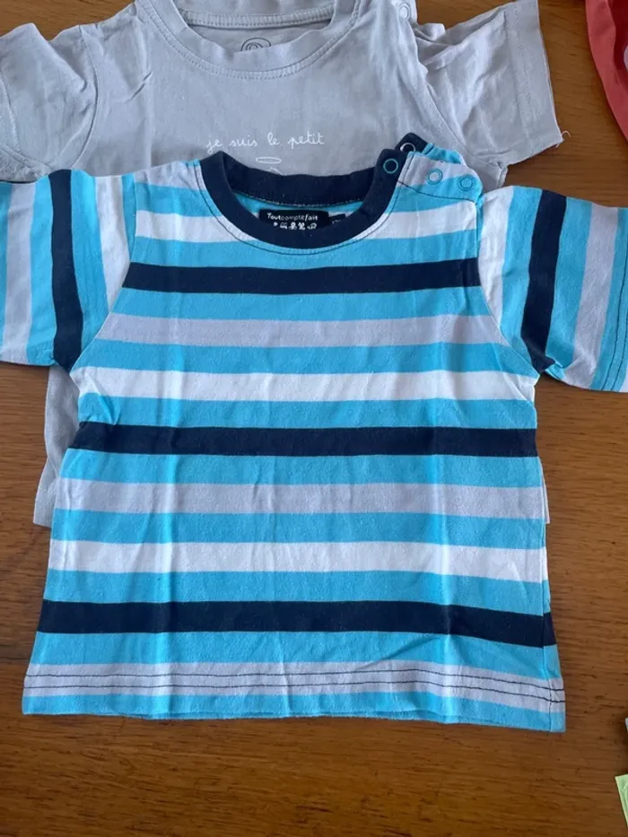 Lot 8 t-shirt 12 mois - photo numéro 11