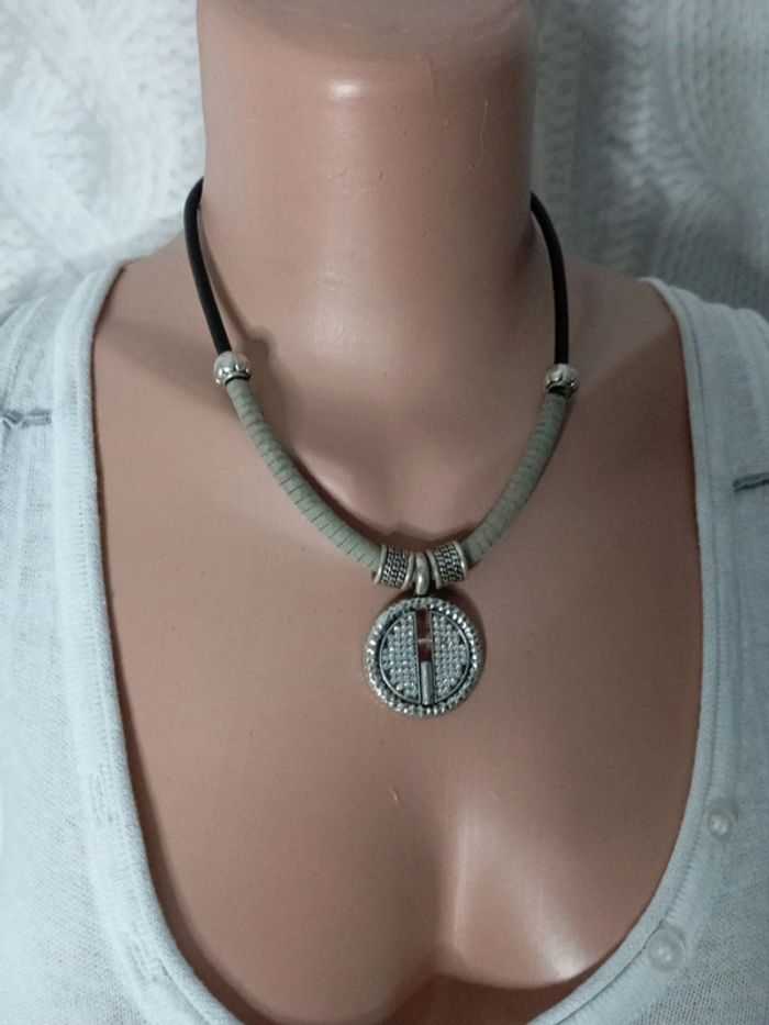 Collier multi matière - photo numéro 2