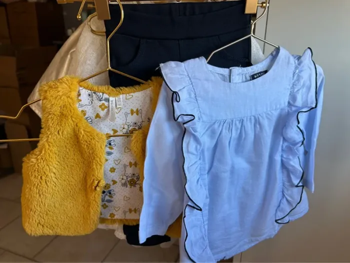 Joli ensemble Orchestra et Kiabi taille 9 mois état neuf - photo numéro 2