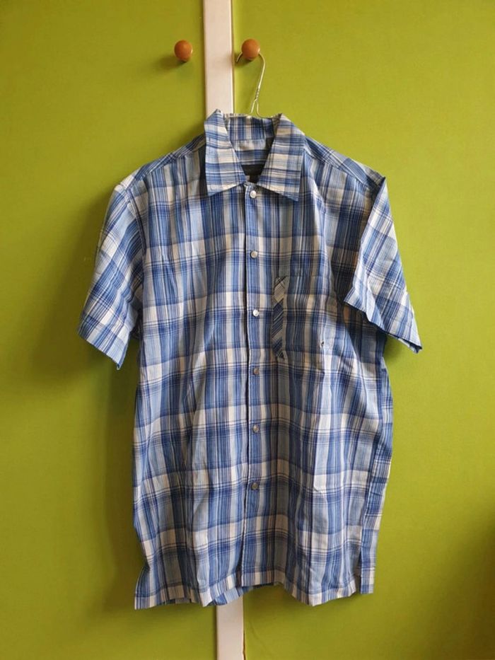 Chemise manches courtes à carreaux Kiabi