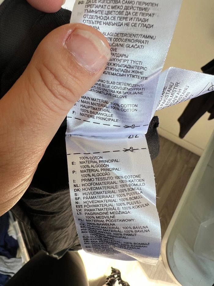 Très beau t shirt adidas 40 - photo numéro 5