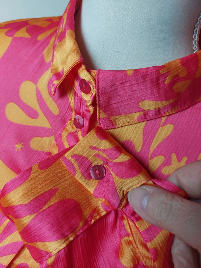 Jolie chemise légèrement satinée - photo numéro 4