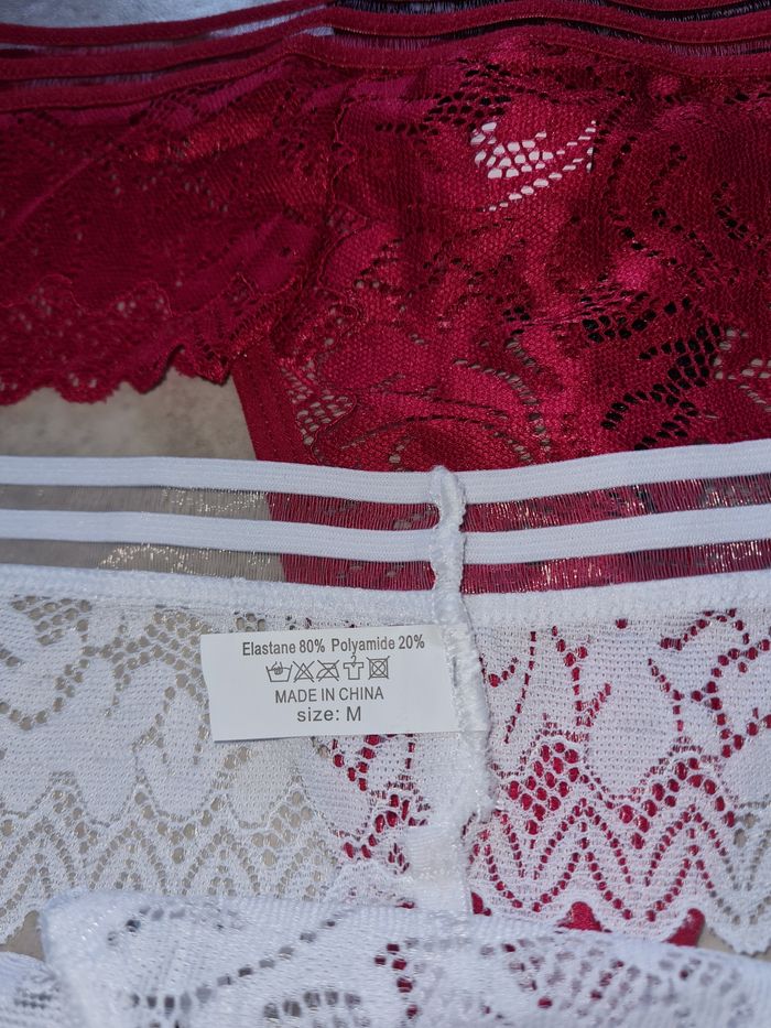 lot 3 string dentelles femme taille M /38 - photo numéro 2