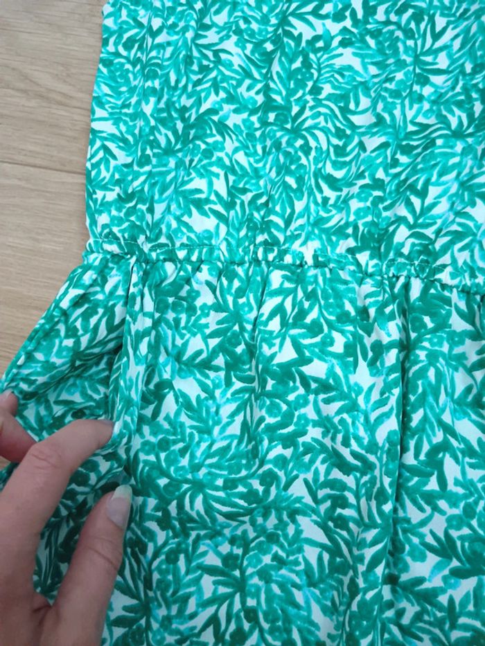 Robe neuve taille 36 - photo numéro 3