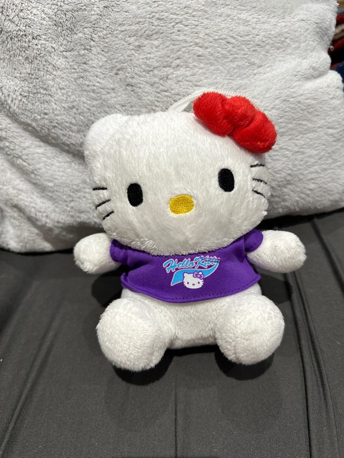 Petite peluche Hello Kitty