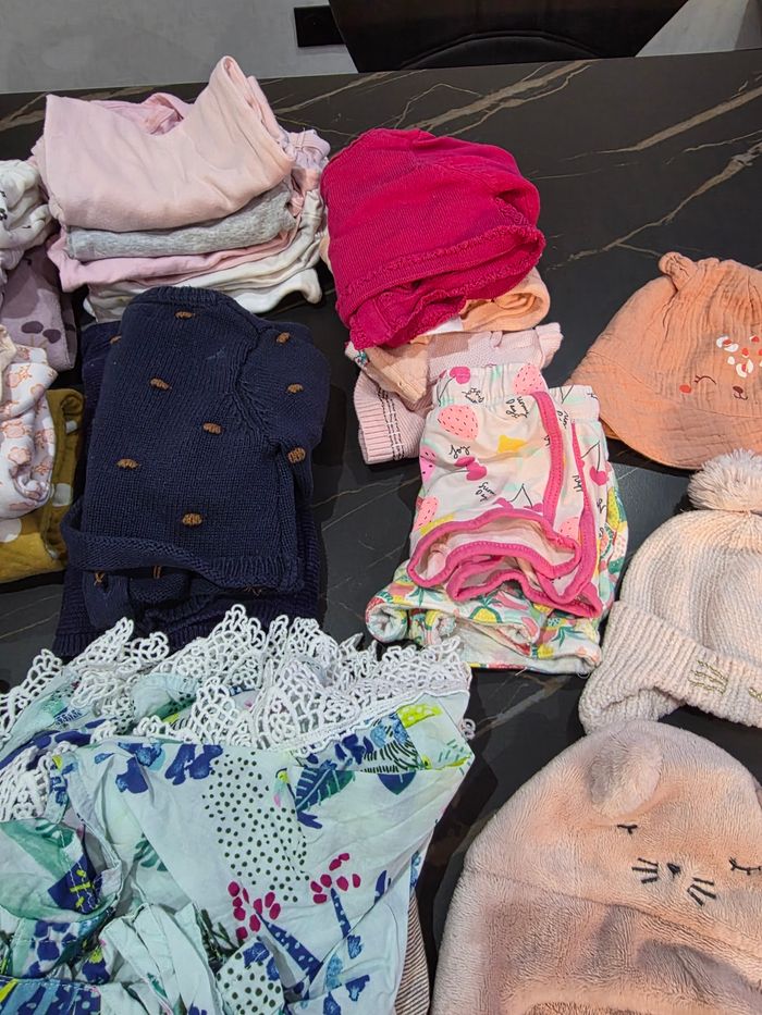 Lot vetement fille 3 mois - photo numéro 7