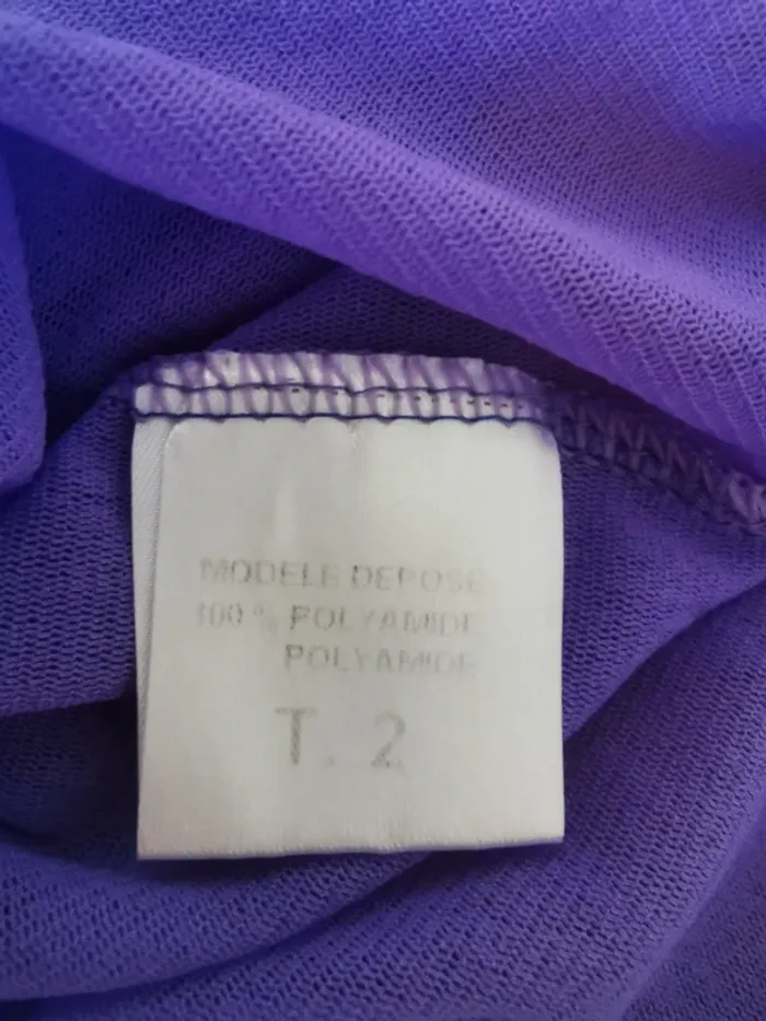 💮Top violet. Maille transparent. Taille 38 .La mode est à vous - photo numéro 6