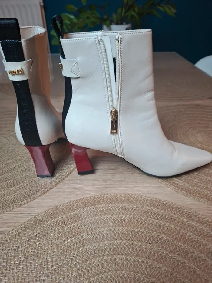 Bottines Gaudì blanches cuir – talon bordeaux – T.37 - photo numéro 6