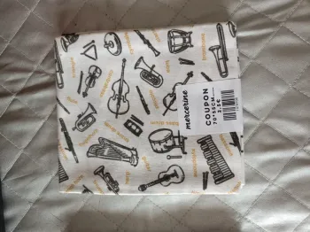 Coupon coton. Instrument musique