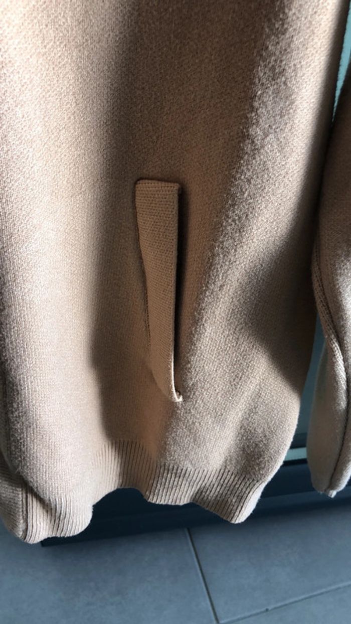 Gilet avec capuche - photo numéro 4