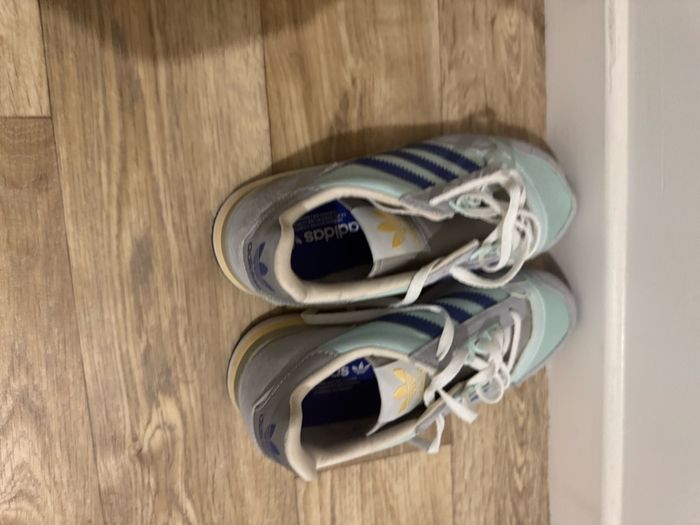 Basket adidas - photo numéro 4