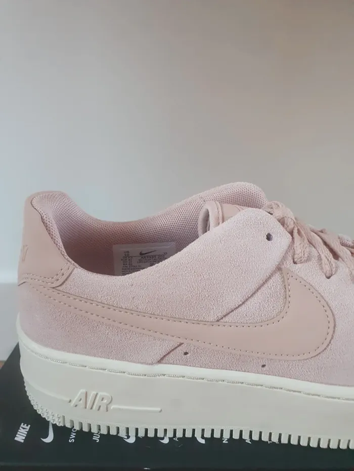 Nike Air Force 1 Sage/neuves/42 - photo numéro 2